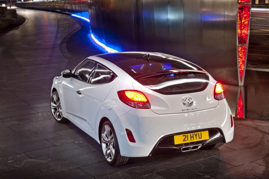  Hyundai Veloster 2012 года  (UK) (фото 38 из 59)